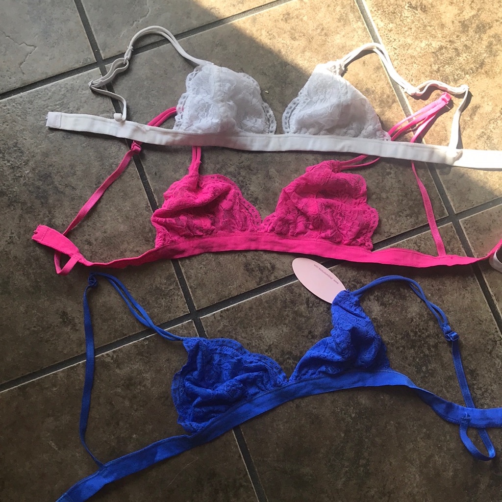 3 Bralettes